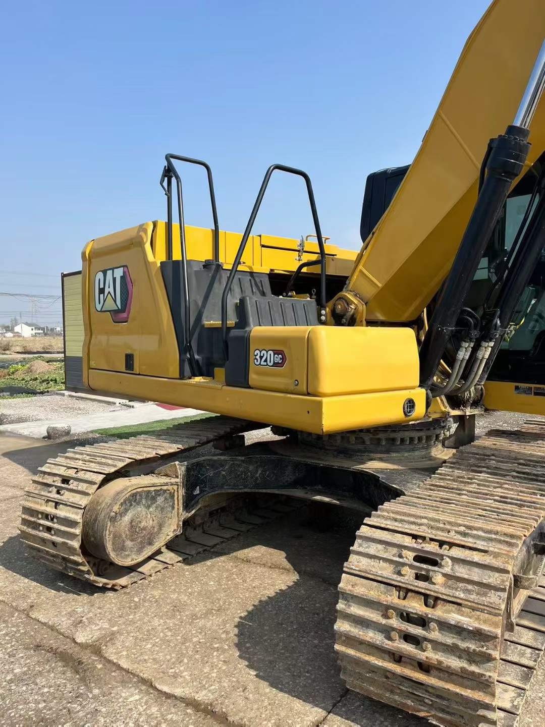 Used Caterpillar 320GC Excavator 2020 Model / 3
