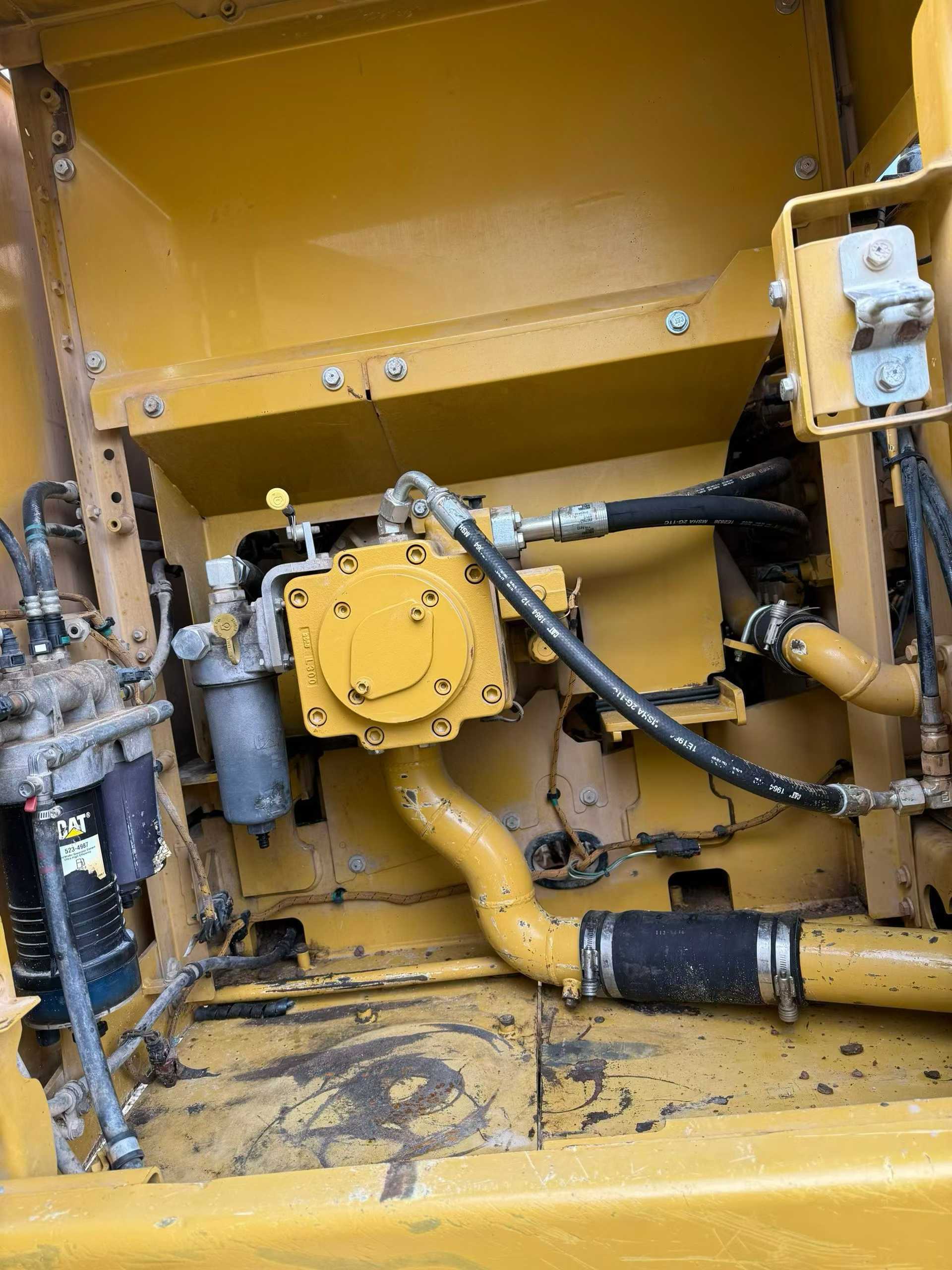 Used Caterpillar 320GC Excavator 2020 Model / 8