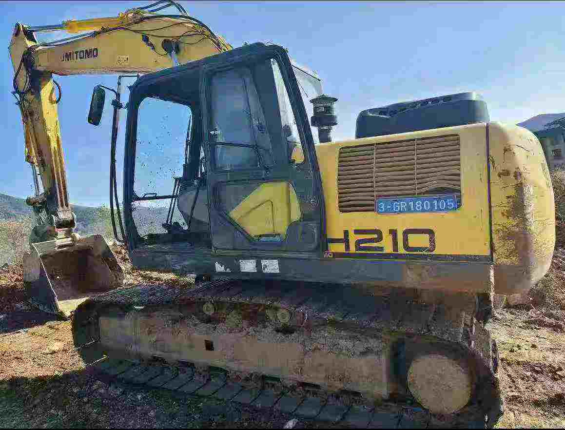 Used Sumitomo SH180-6 Excavator 2017 Model / 3