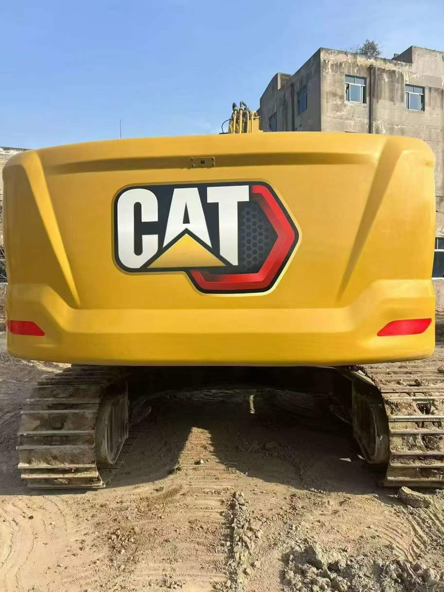 Used Caterpillar 330L Excavator 2023 Model / 4