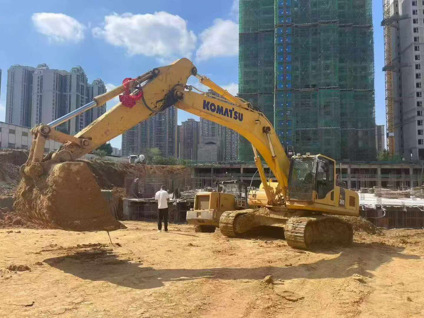 Used Komatsu PC60-8 Excavator 2019 Model / 3