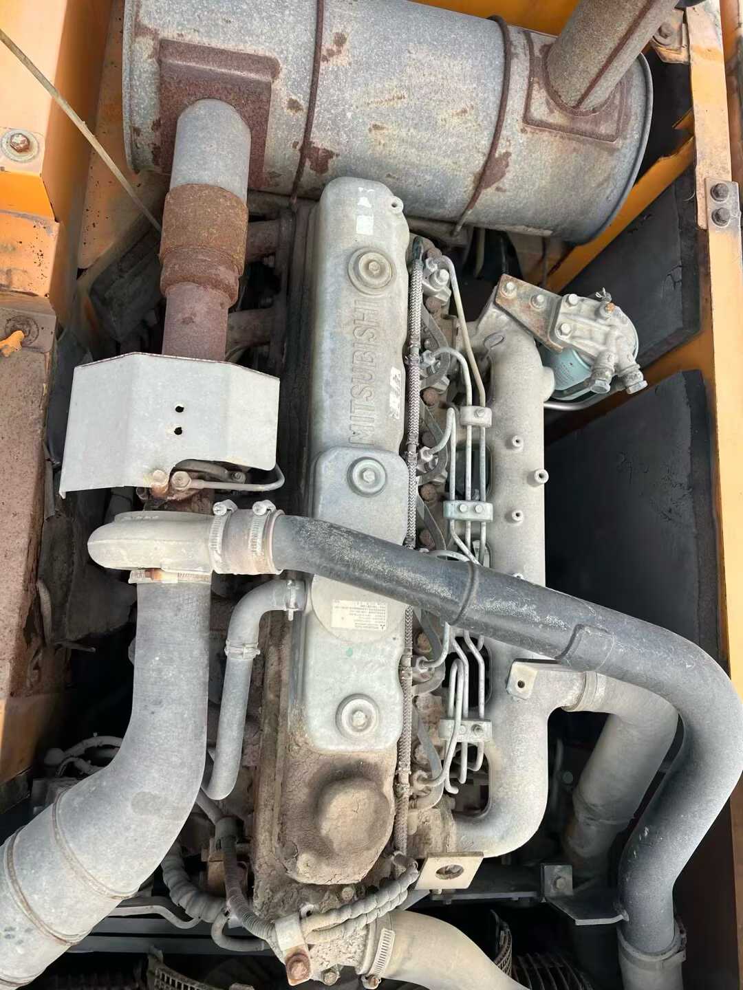 Used Sany SY215C-9 Excavator 2014 Model / 3