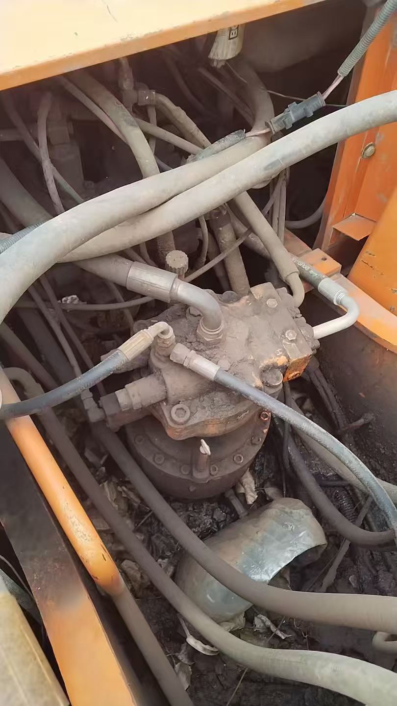 Used Doosan DX15 Excavator 2009 Model / 6