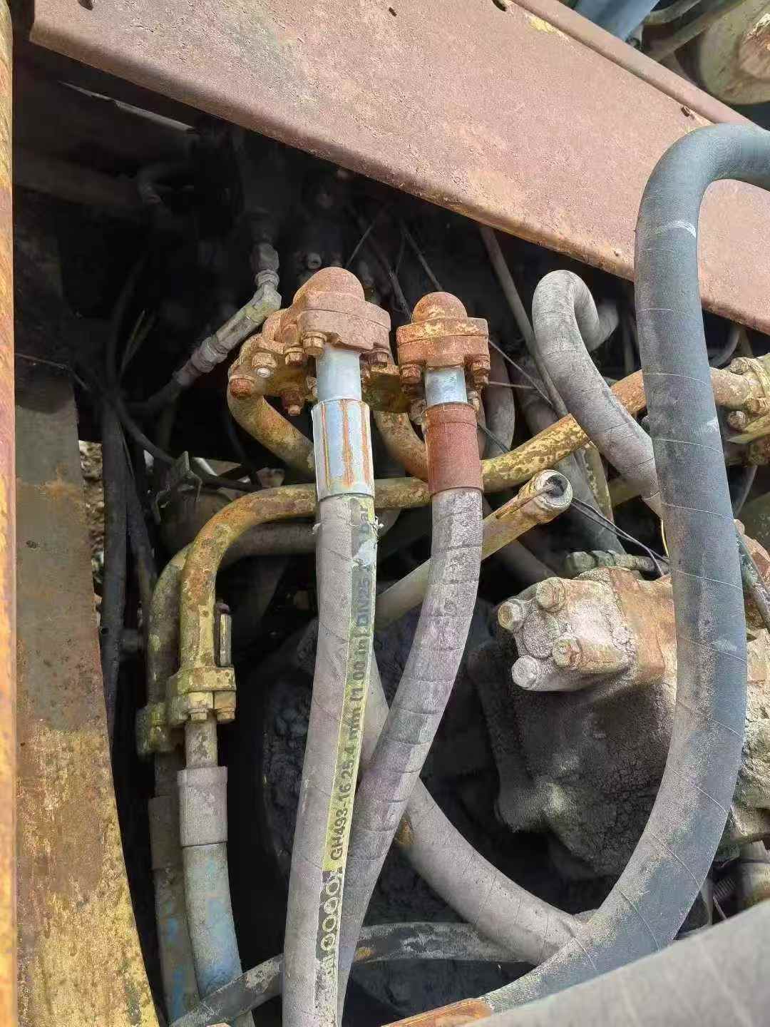 Buy Komatsu PC400-6 Used Excavator