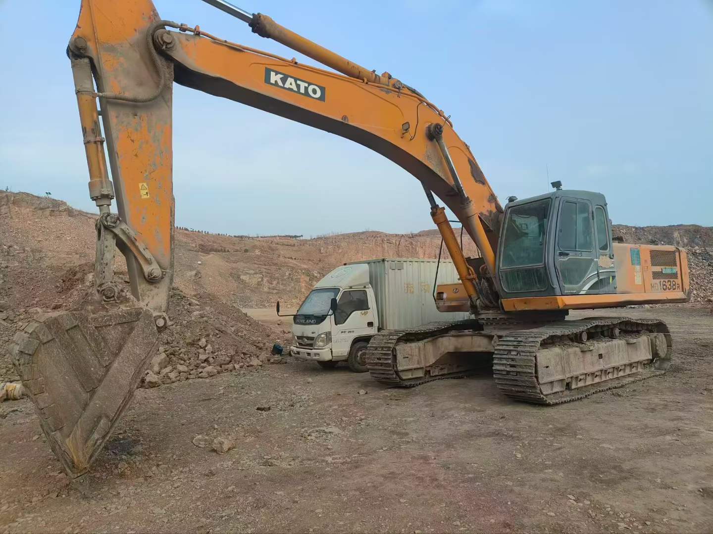 Used Kato HD1638R Excavator 2016 Model / 2