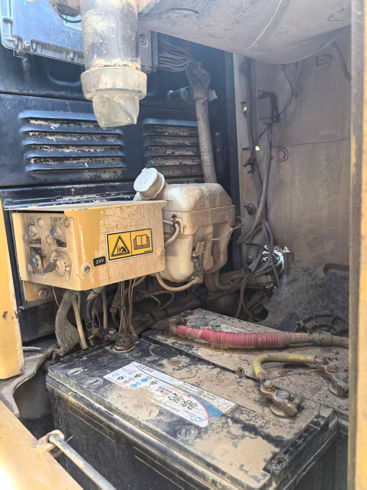 Used Caterpillar 320D Excavator 2016 Model / 3