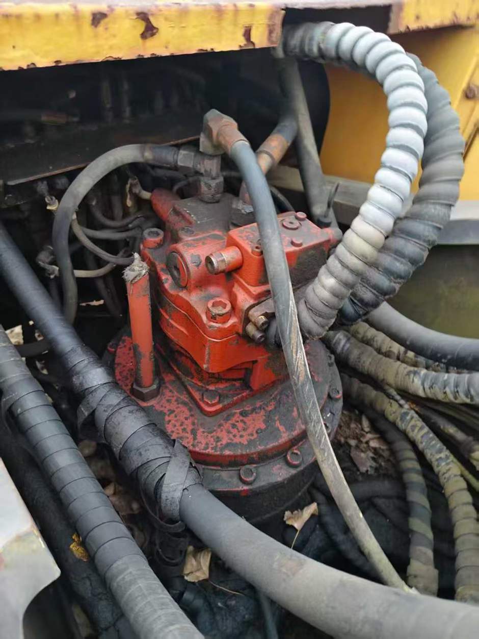 Used Sany SY365H Excavator 2010 Model / 4