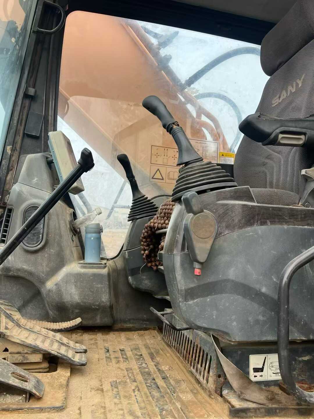Used Sany SY215C-9 Excavator 2014 Model / 6