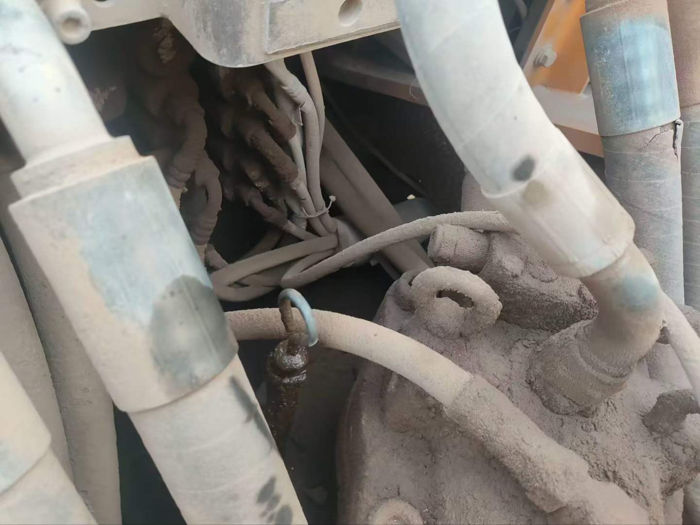 Used Kato HD1638R Excavator 2016 Model / 4