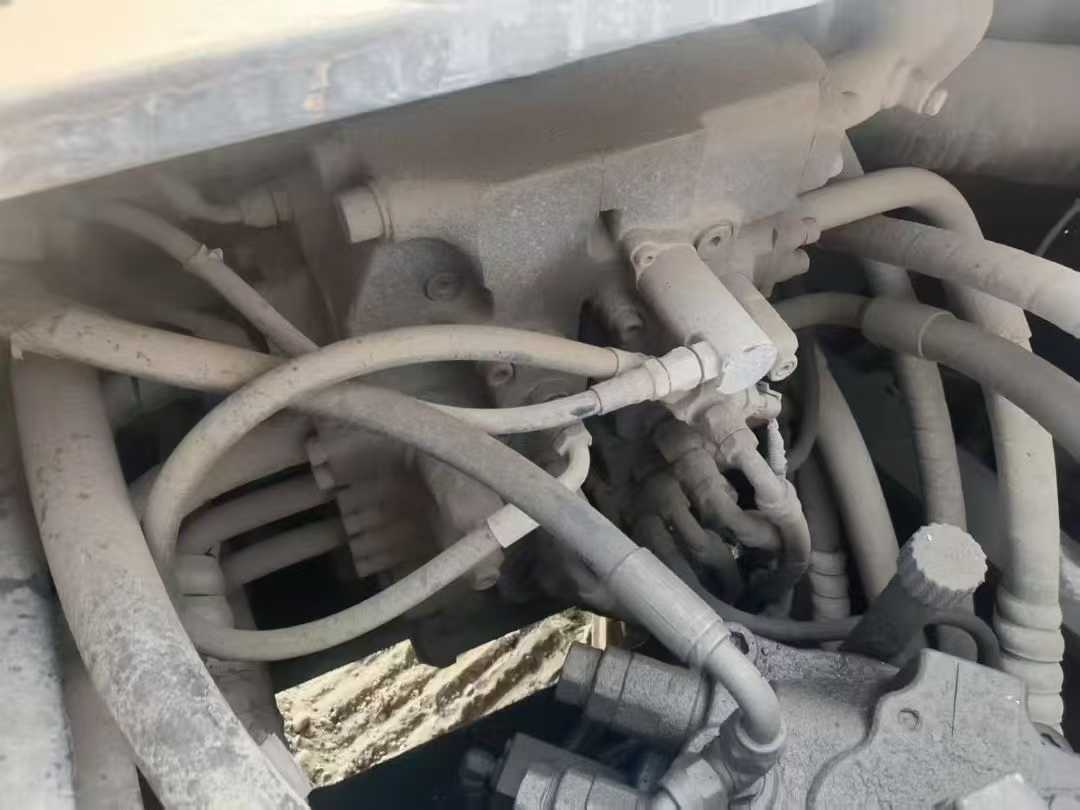 Used Doosan DH220 Excavator 2018 Model / 4