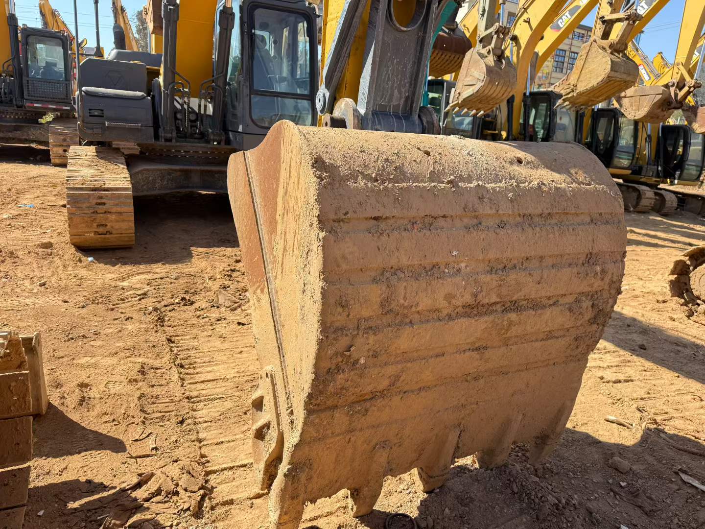 Used XCMG XE215 Excavator 2021 Model / 6