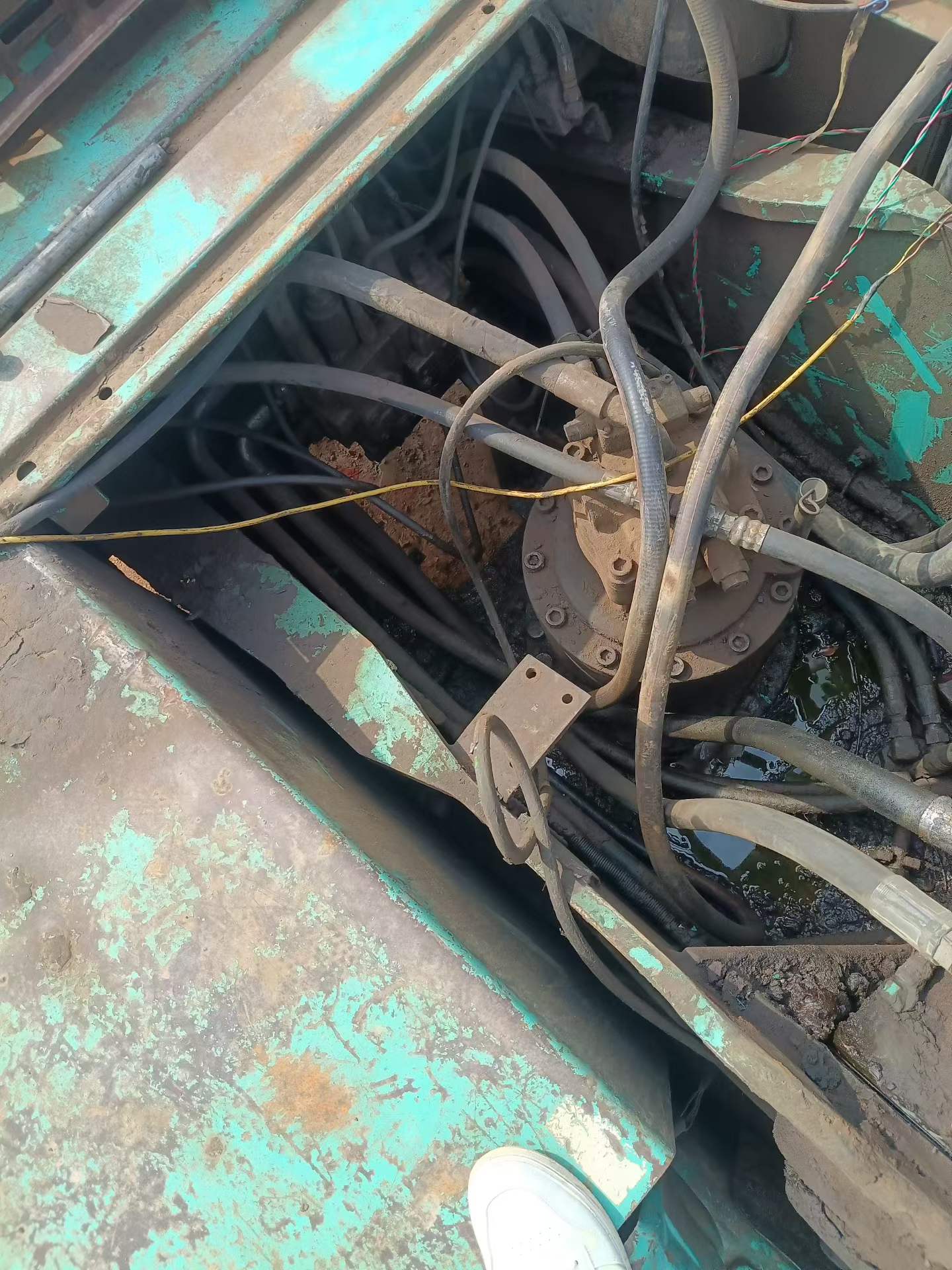 Used Kobelco SK350-8 Excavator 2016 Model / 4