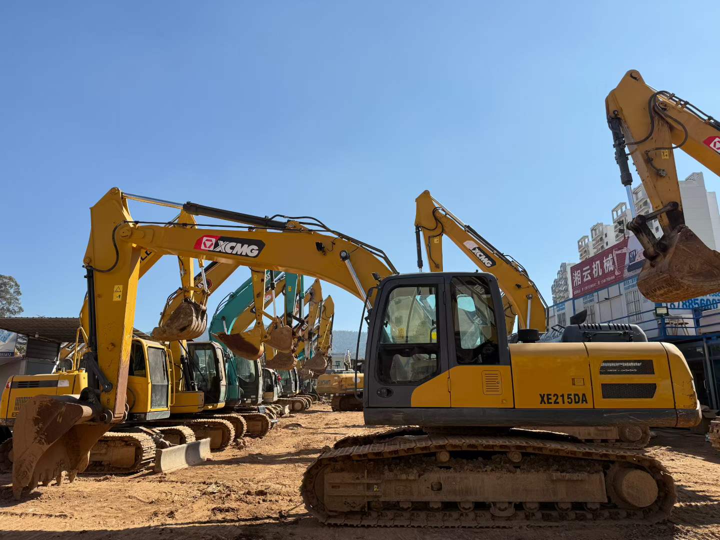 Buy XCMG XE215 Used Excavator