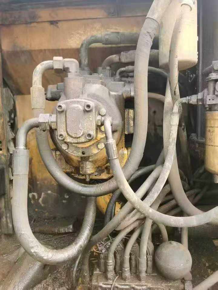 Used Caterpillar 320B Excavator 2016 Model / 7