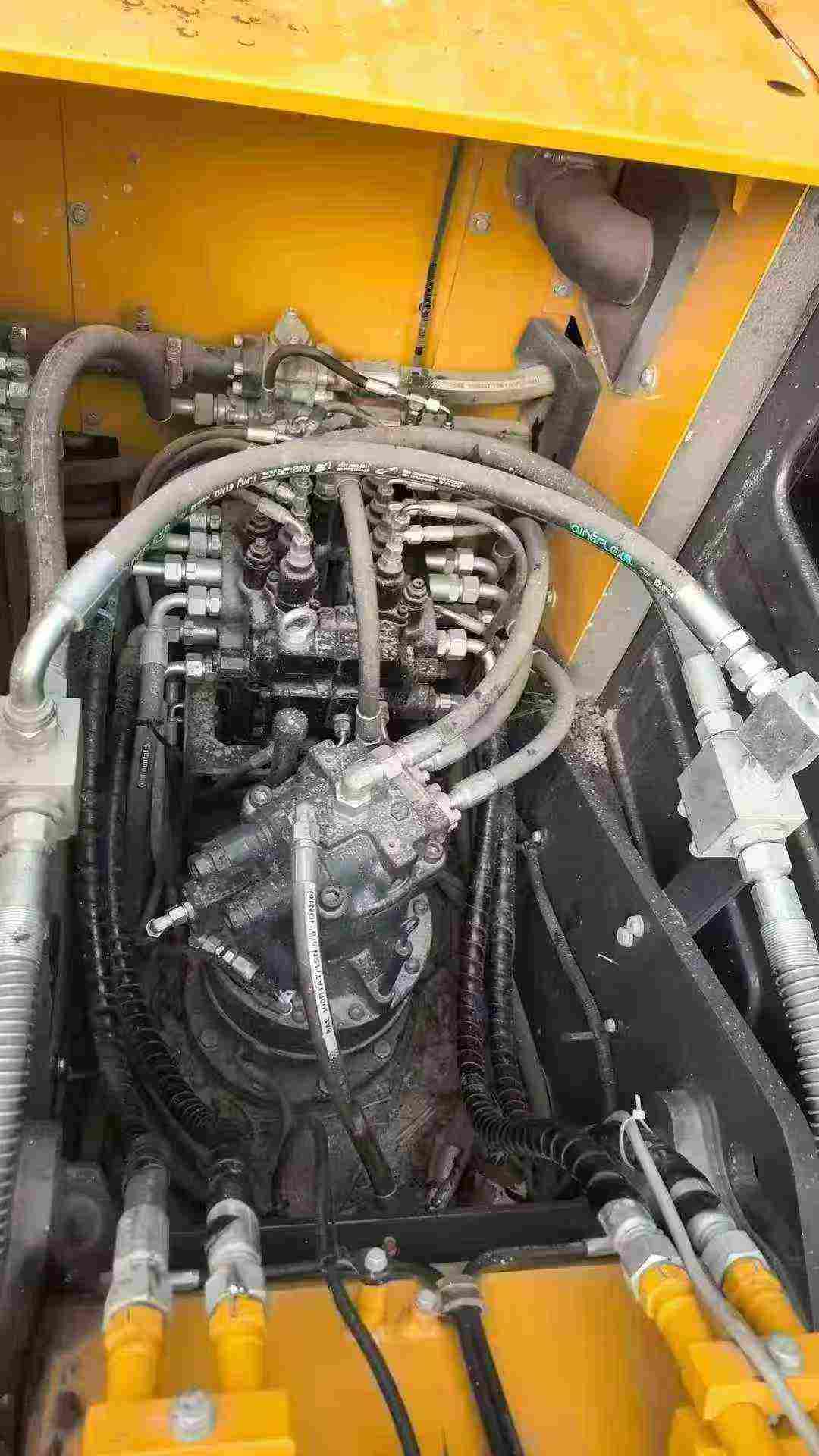 Used XCMG XE135GA Excavator 2024 Model / 5