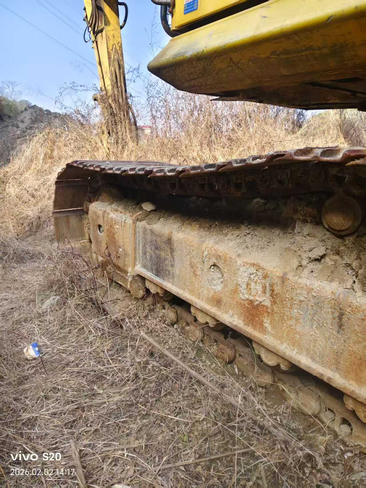 Used Komatsu PC220 Excavator 2016 Model / 3