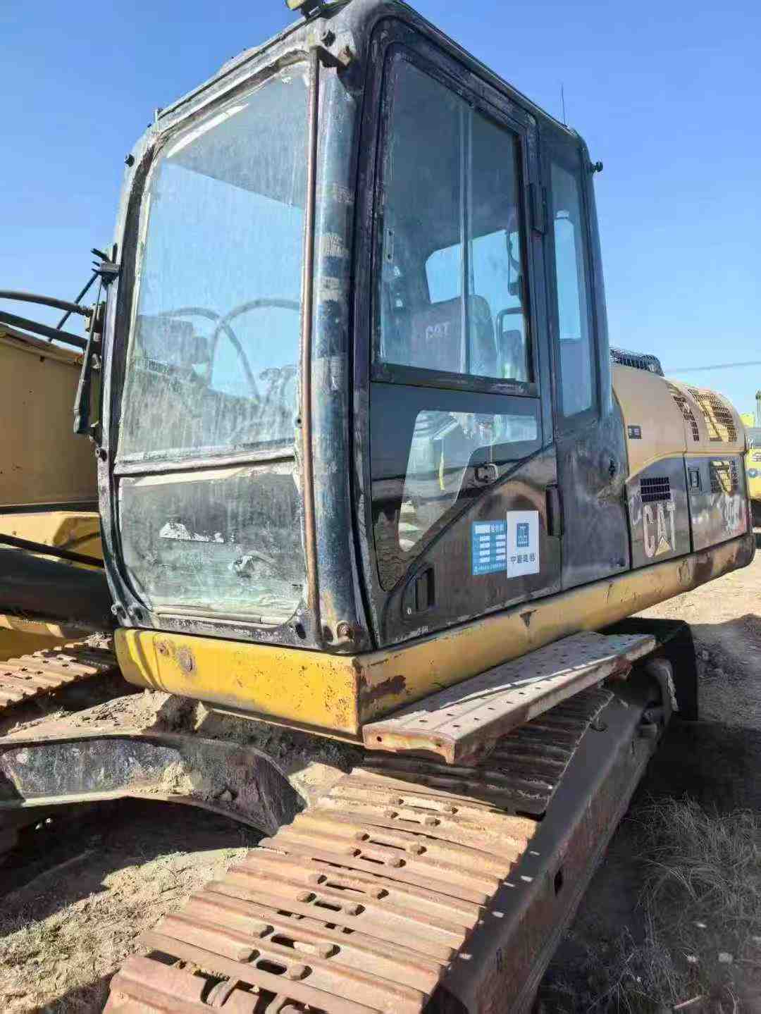 Used Caterpillar 324DL Excavator 2011 Model / 3