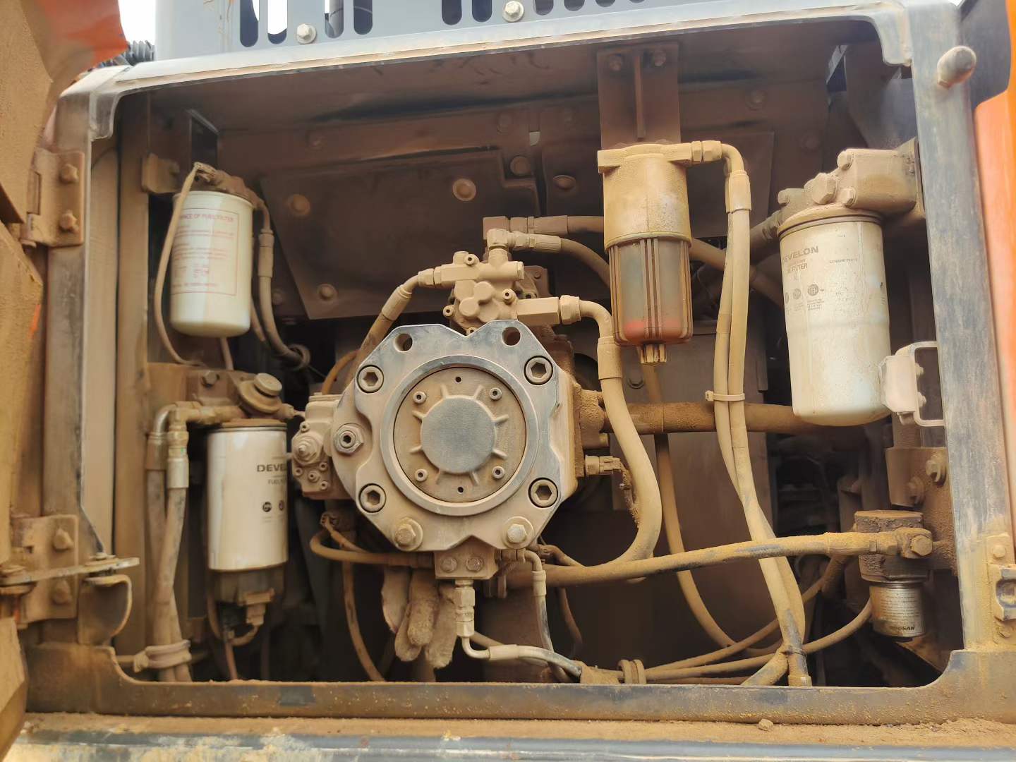 Used Doosan DL305 Excavator 2021 Model / 4