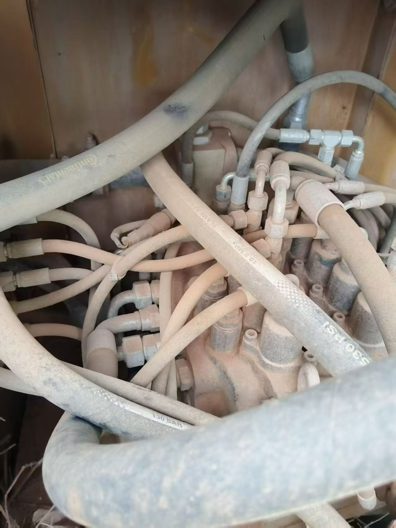 Buy XCMG XE3000 Used Excavator / 4 Used XCMG XE3000 Excavator 2022 Model / 4