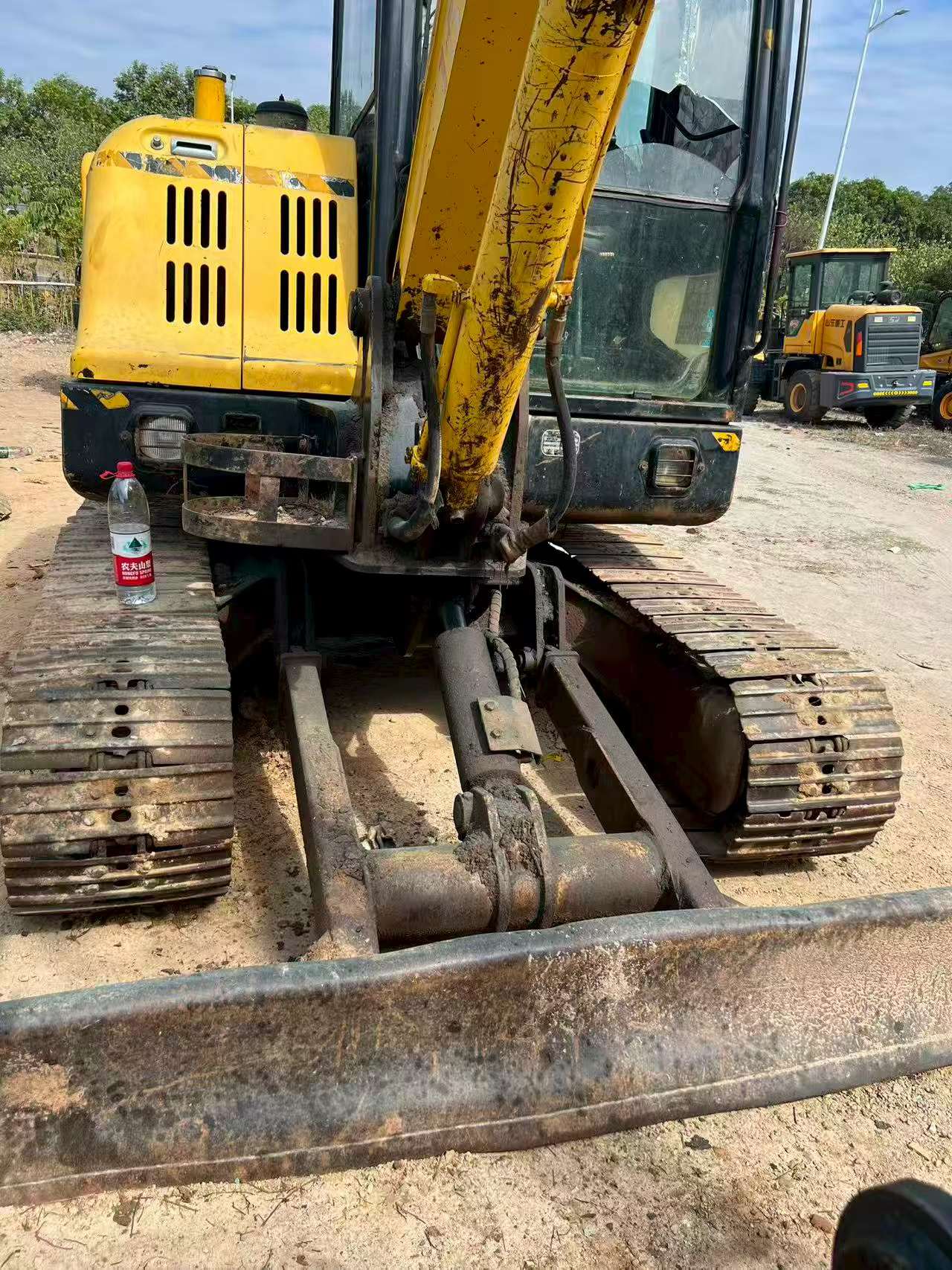 Used Hyundai R55-7 Excavator 2016 Model / 3