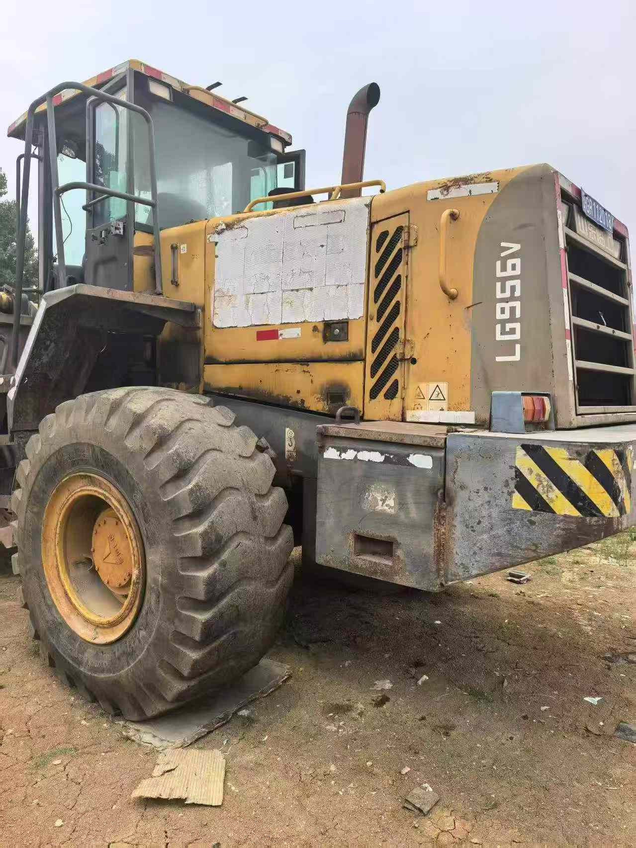 Buy SDLG LG956V Used Loader / 2