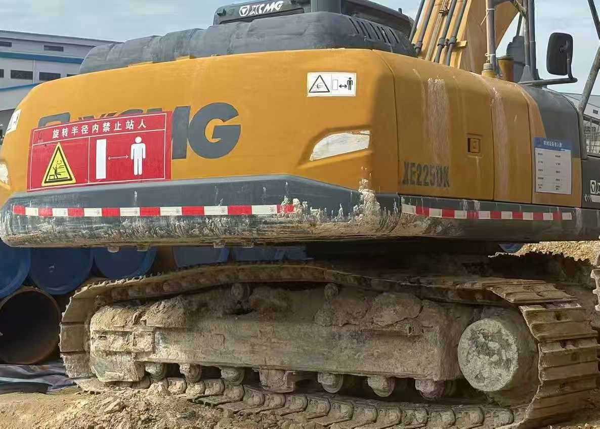 Buy XCMG XE205GH Used Excavator