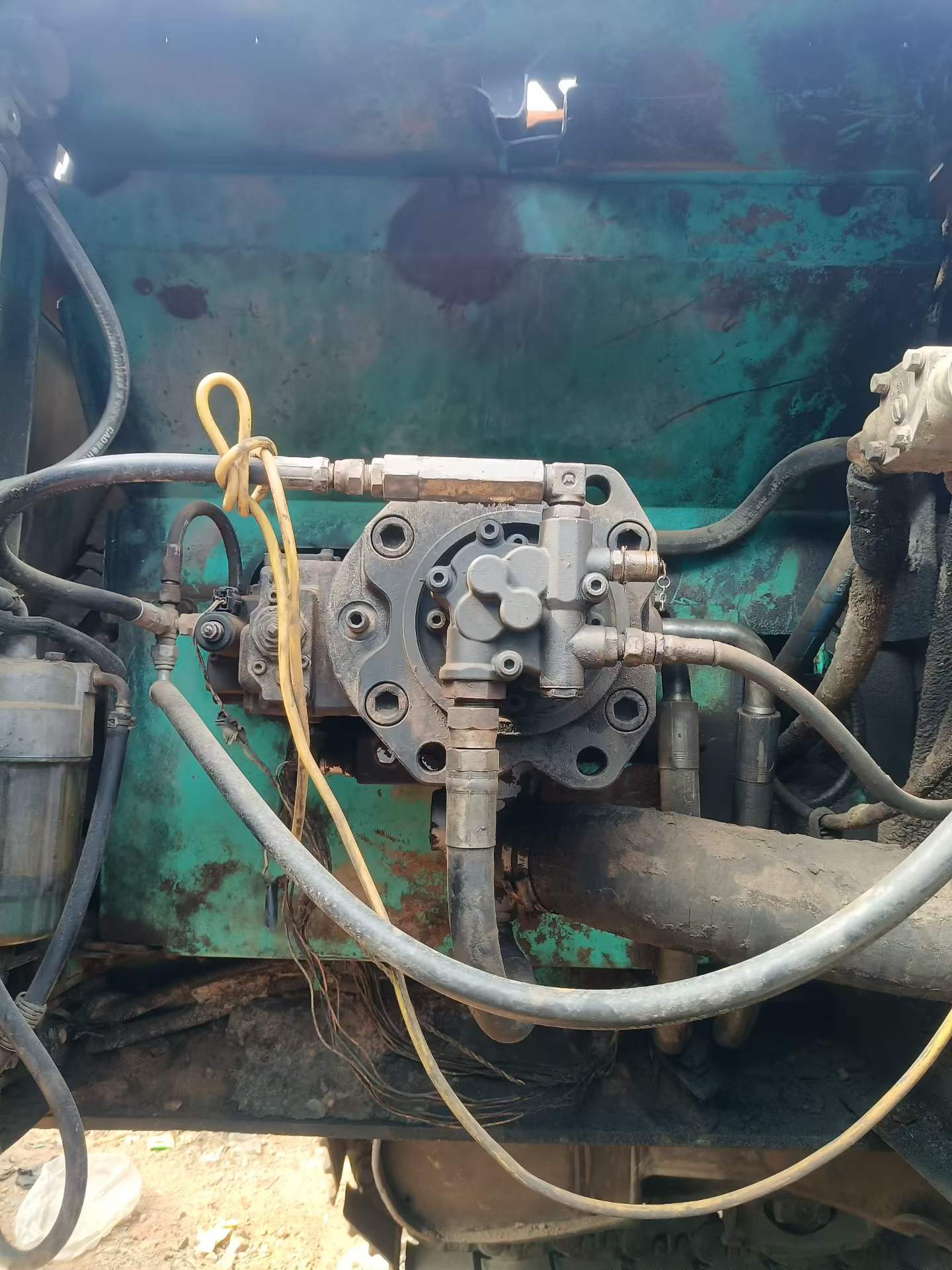 Used Kobelco SK350-8 Excavator 2016 Model / 3