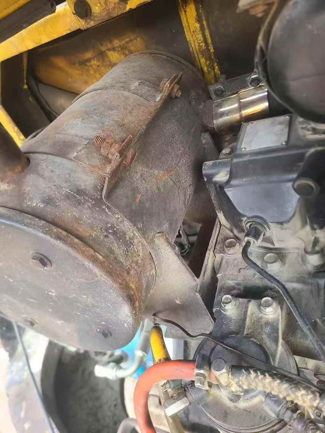 Buy Hyundai HX60 Used Excavator / 5 Used Hyundai HX60 Excavator 2014 Model / 5