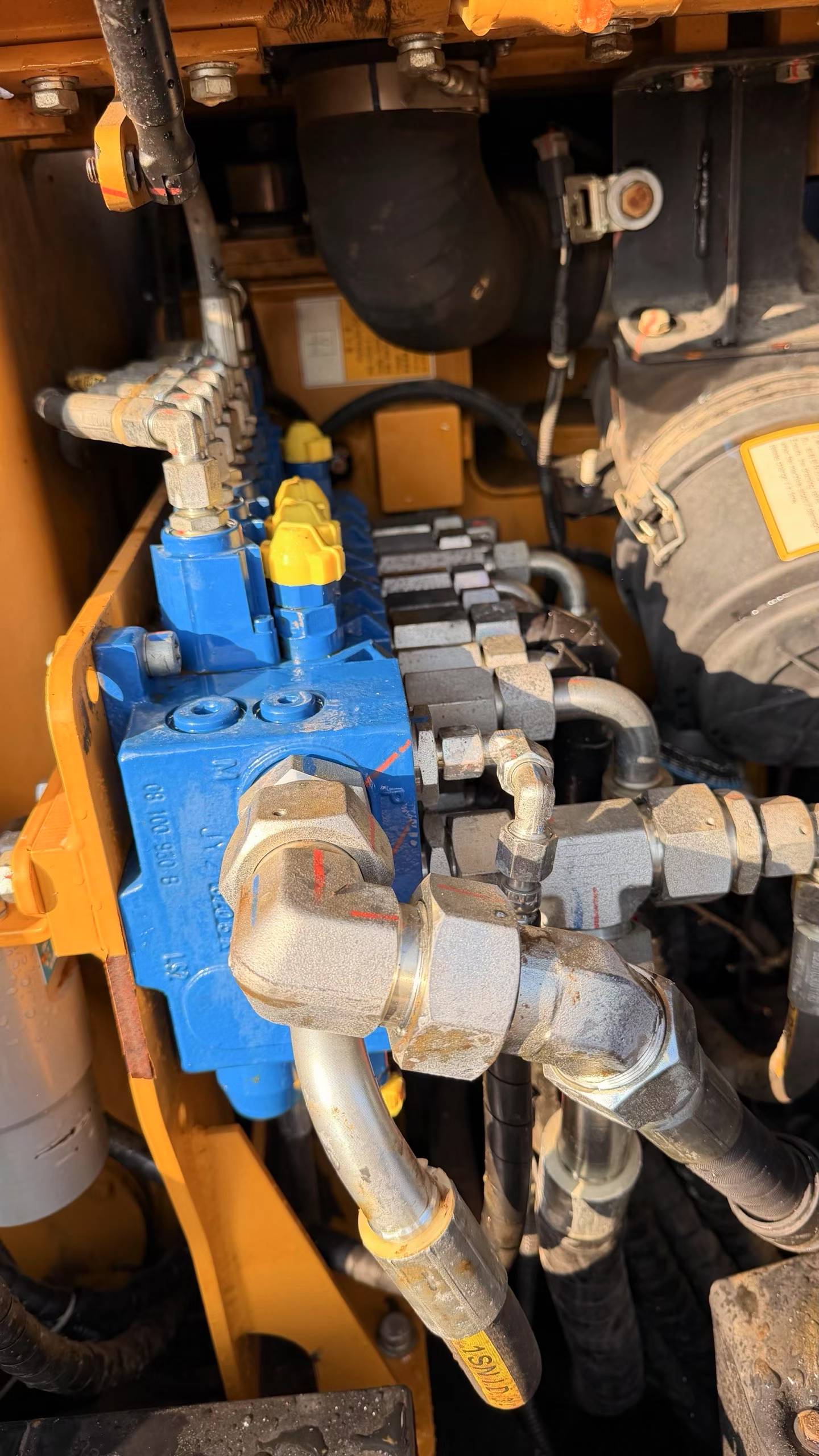 Used Sany SY60 Excavator 2017 Model / 8