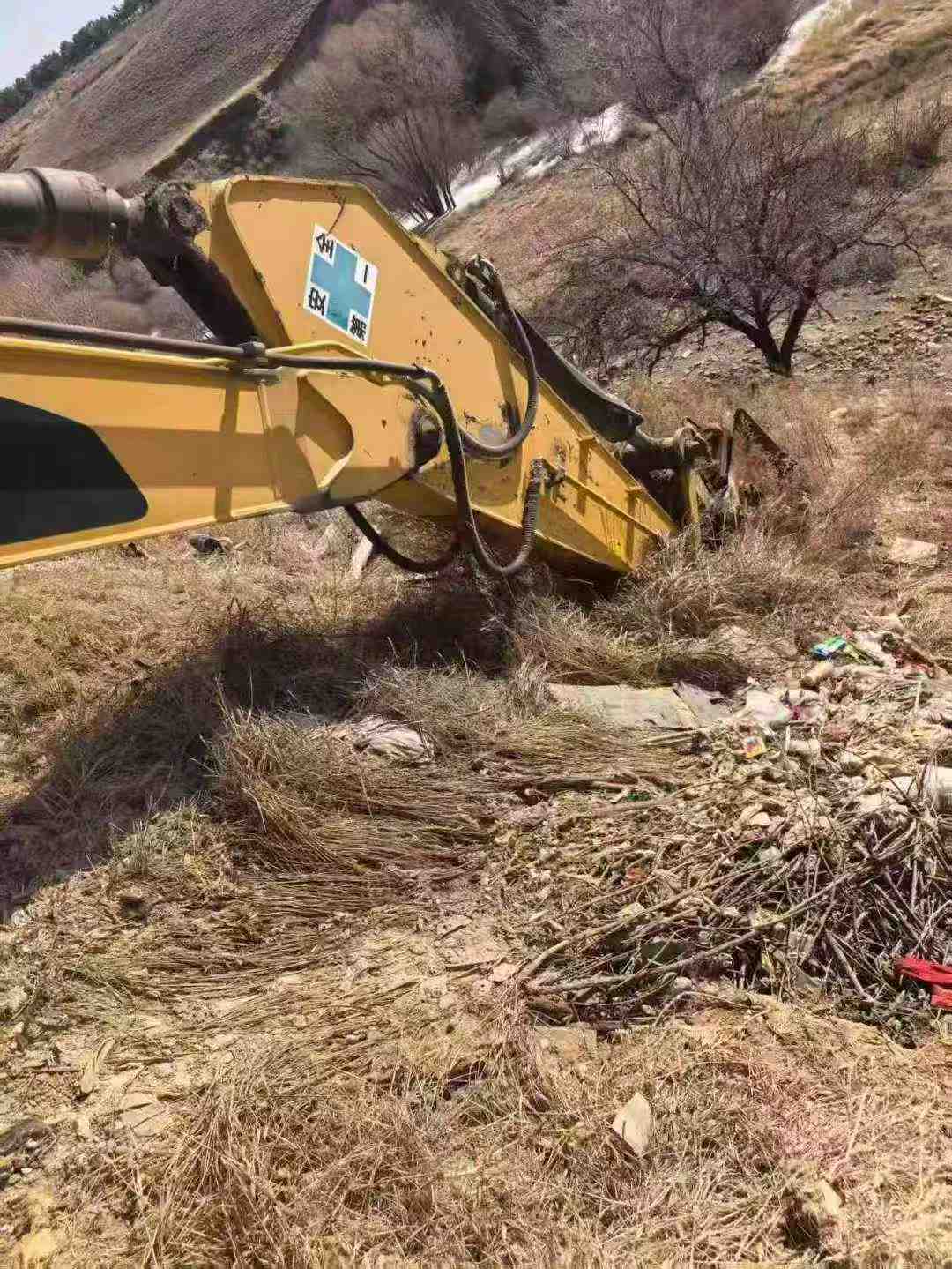 Used Caterpillar 324DL Excavator 2011 Model / 9