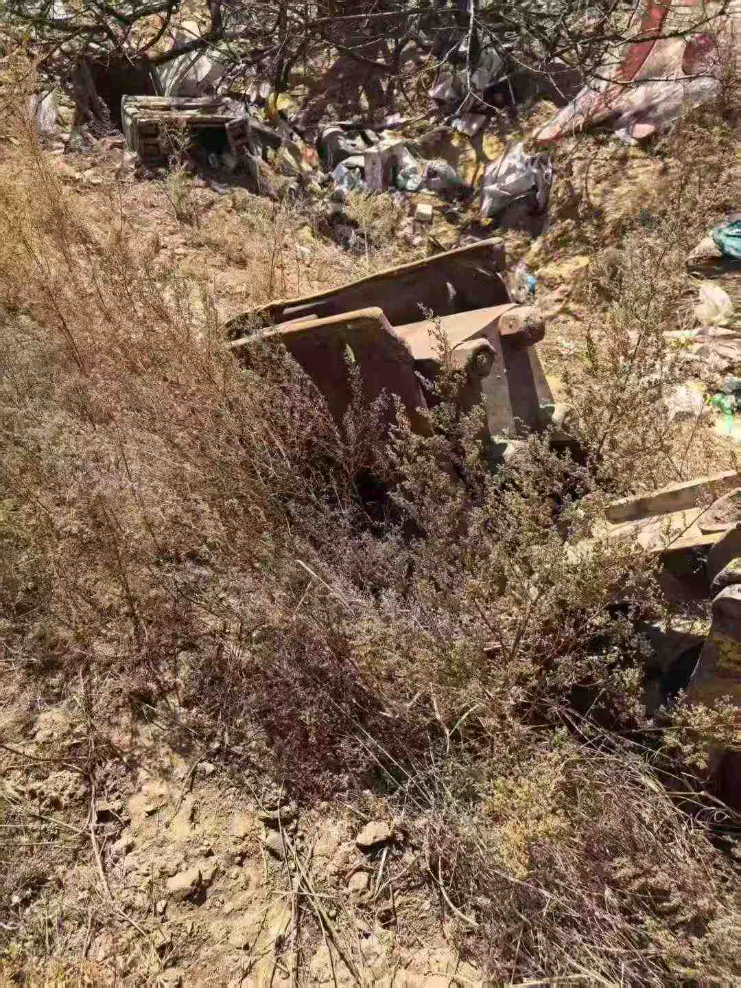 Used Caterpillar 324DL Excavator 2011 Model / 8