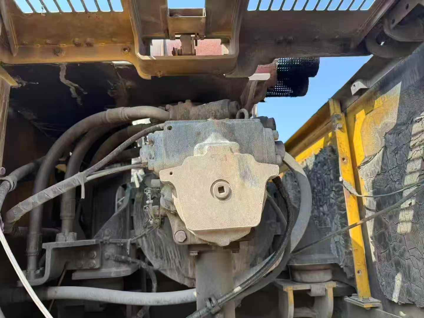 Used Komatsu PC60 Excavator 2013 Model / 5