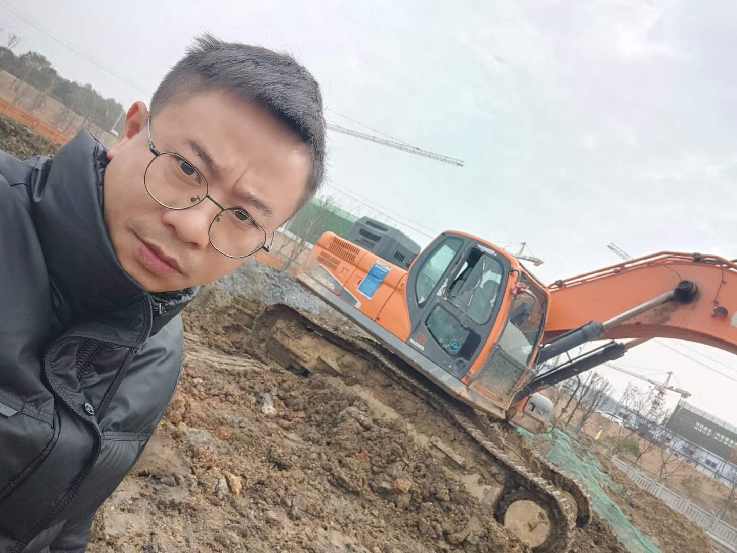 Buy Doosan DL305 Used Excavator