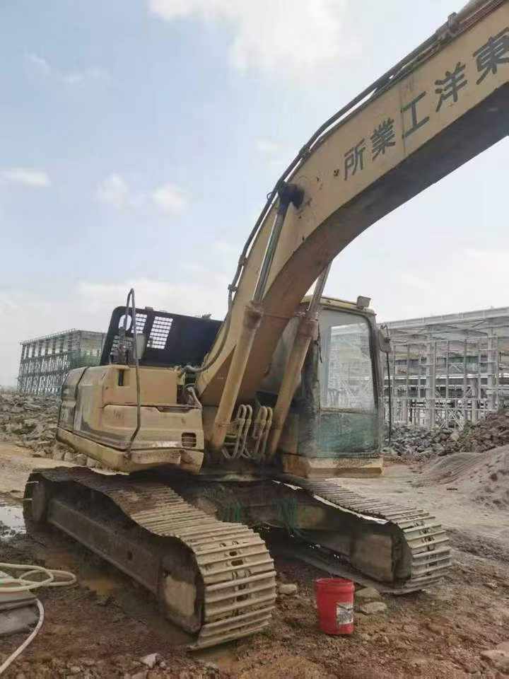 Used Caterpillar 320B Excavator 2016 Model / 2