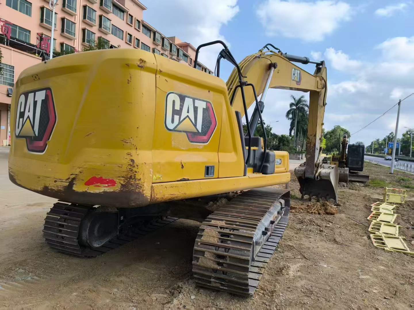 Used Caterpillar 320GC Excavator 2020 Model / 4
