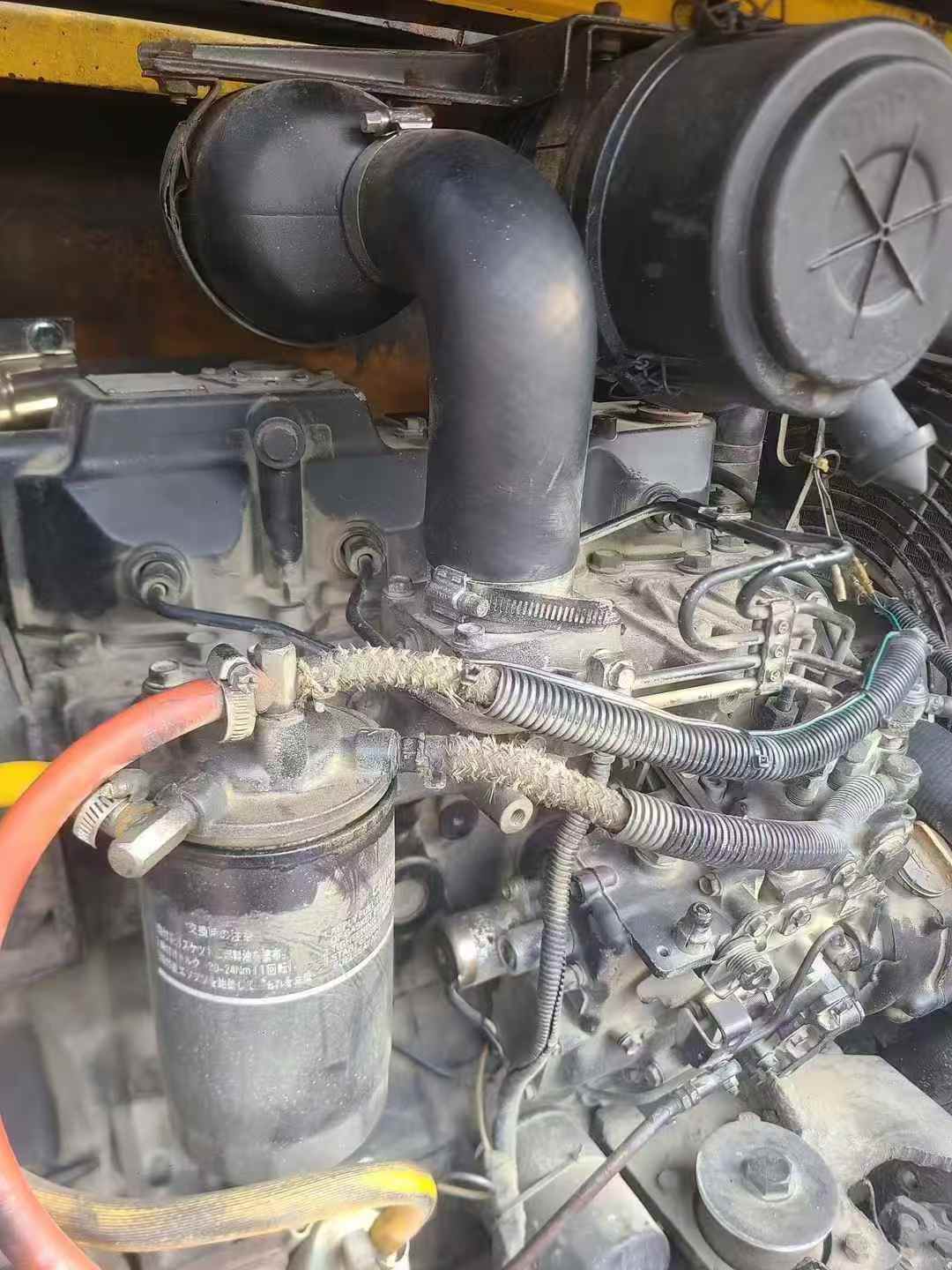 Buy Hyundai HX60 Used Excavator / 6 Used Hyundai HX60 Excavator 2014 Model / 6