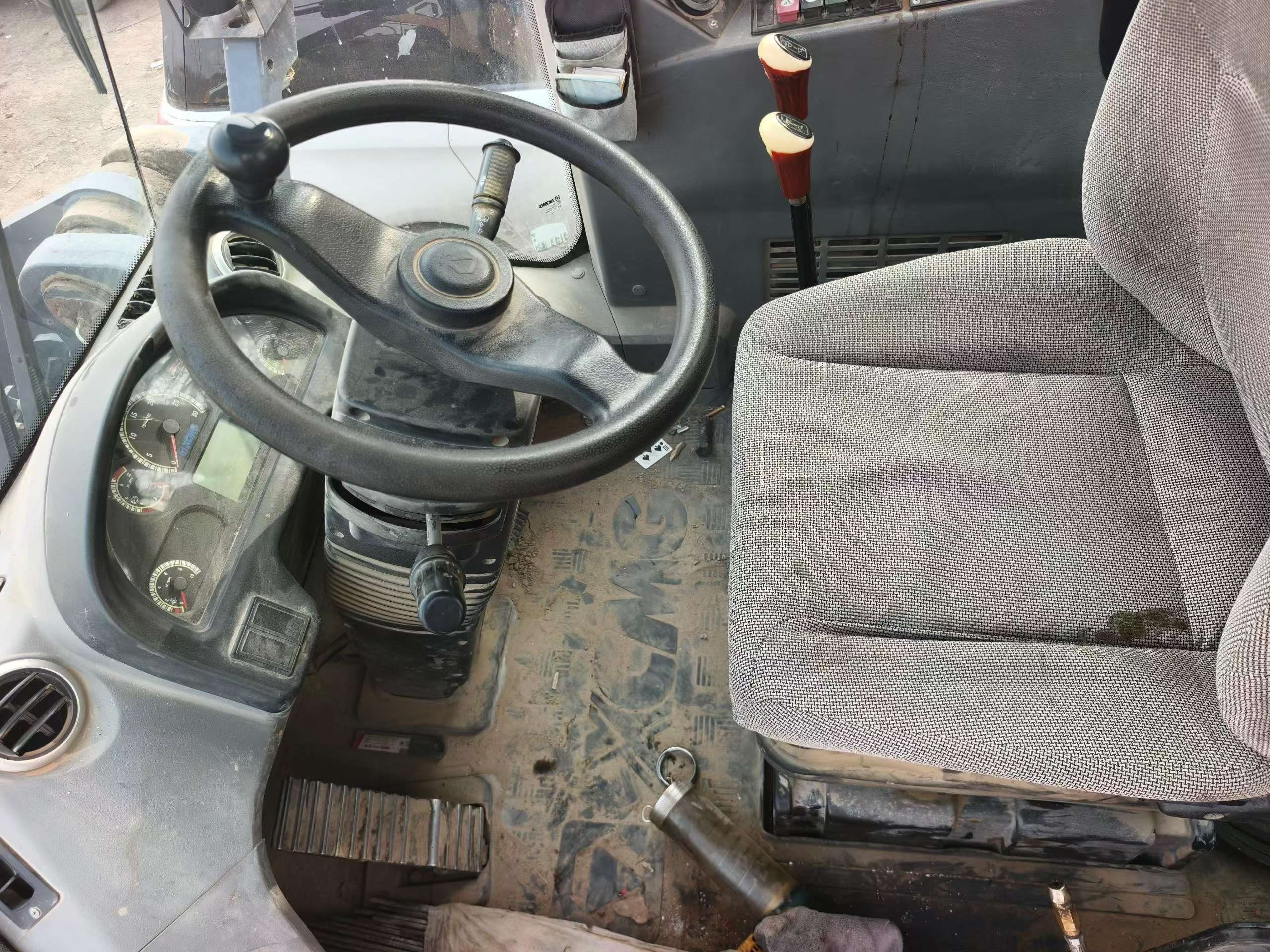 Used XCMG LW200 Loader 2022 Model / 9