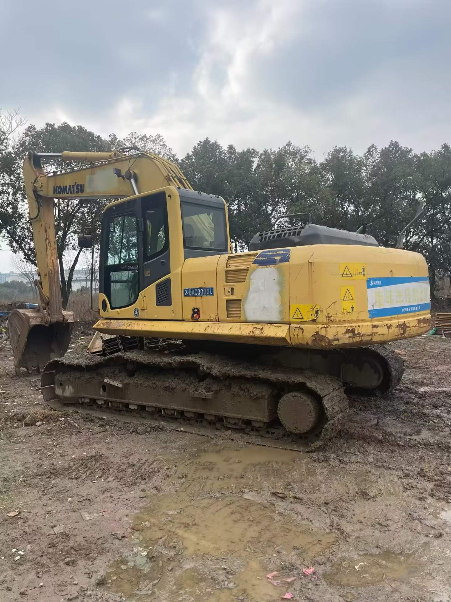 Used Komatsu PC240-11M0 Excavator 2016 Model / 6