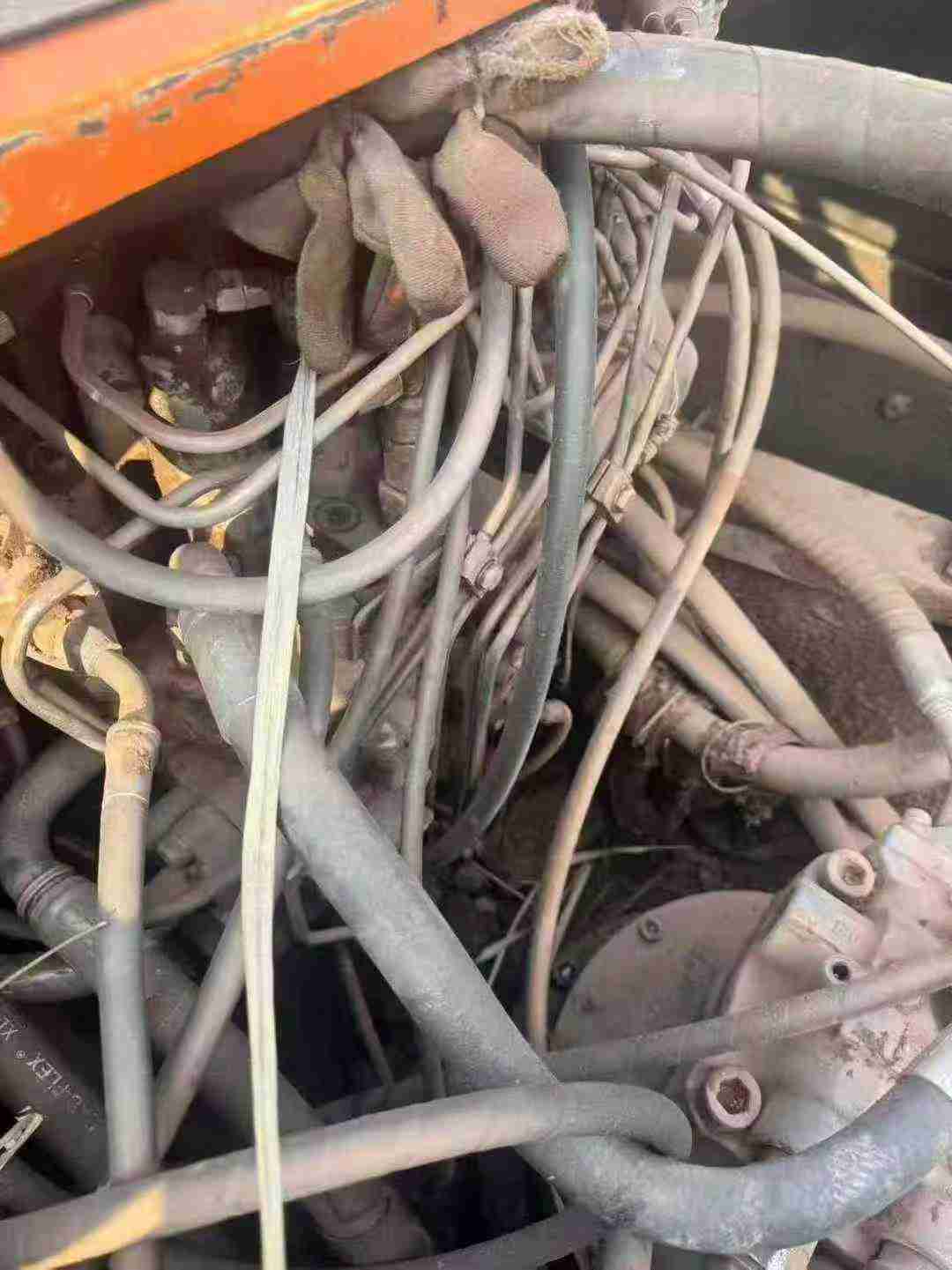 Used Hitachi ZX240-3 Excavator 2016 Model / 4