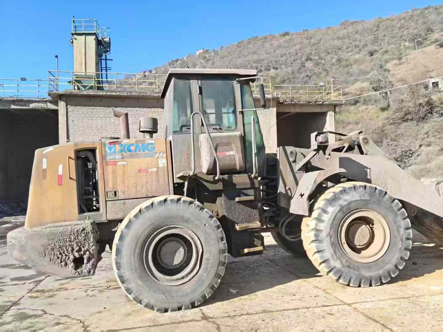 Used XCMG LW500KV Loader 2017 Model / 8