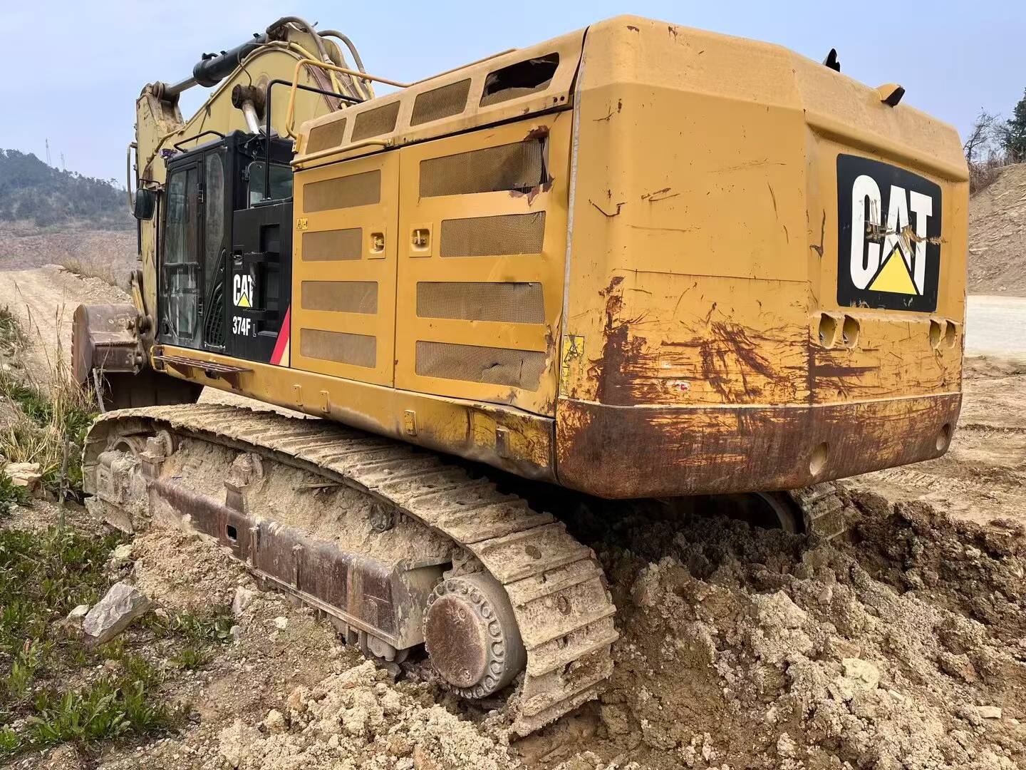 Buy Caterpillar 374F Used Excavator / 5 Used Caterpillar 374F Excavator 2016 Model / 5