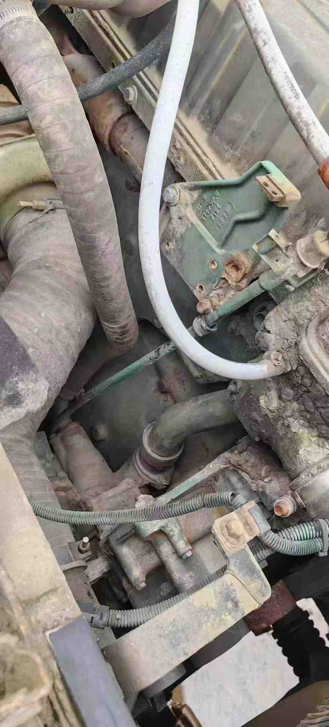 Used Volvo EC60B Excavator 2014 Model / 9