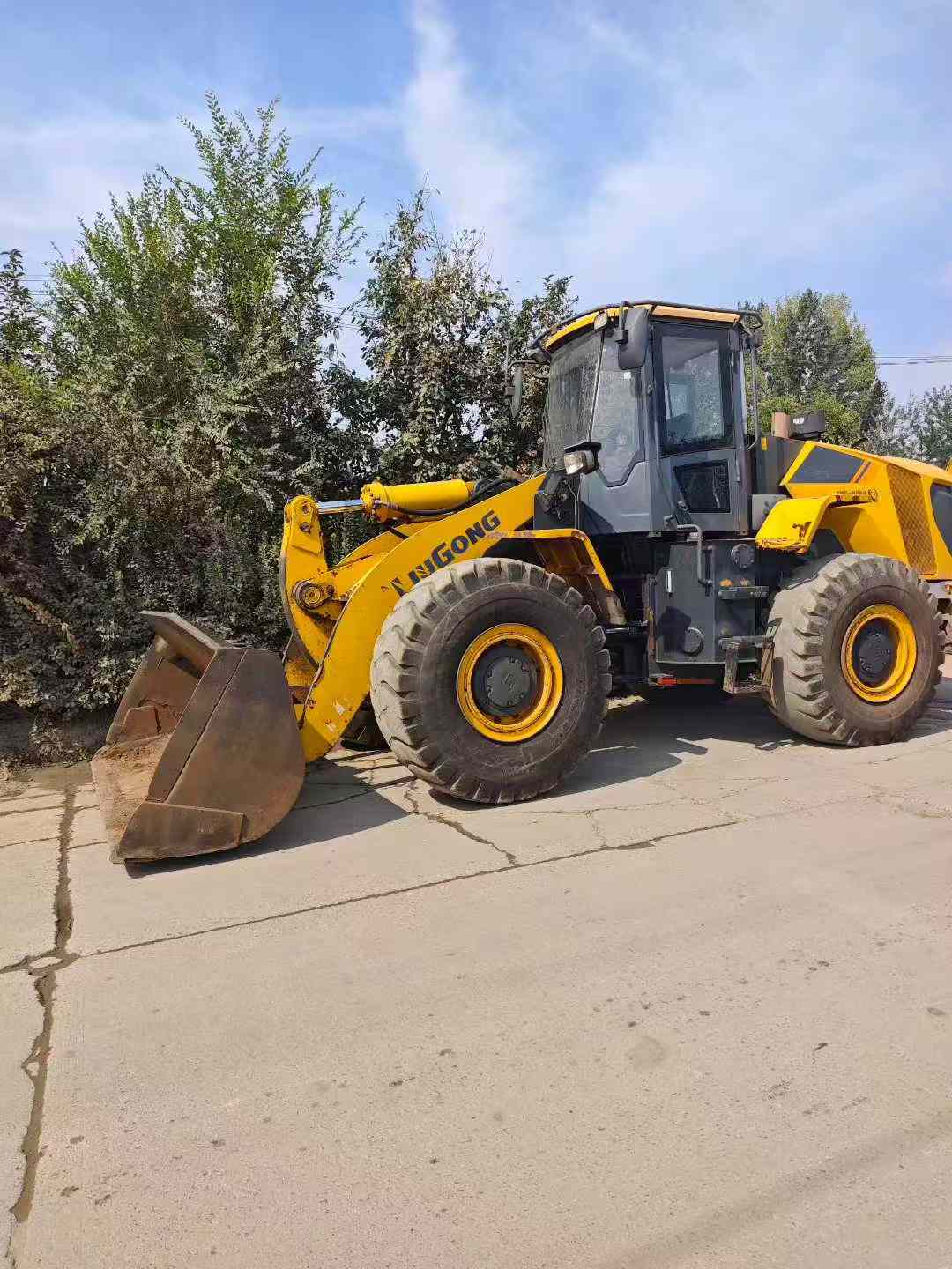 Buy LiuGong CLG850H Used Loader / 2