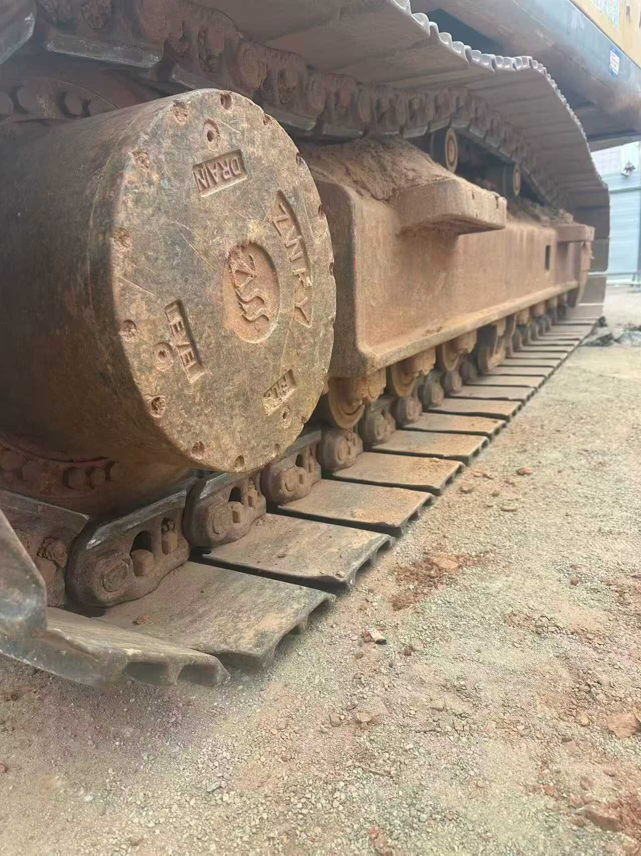 Used XCMG XE215 Excavator 2014 Model / 9