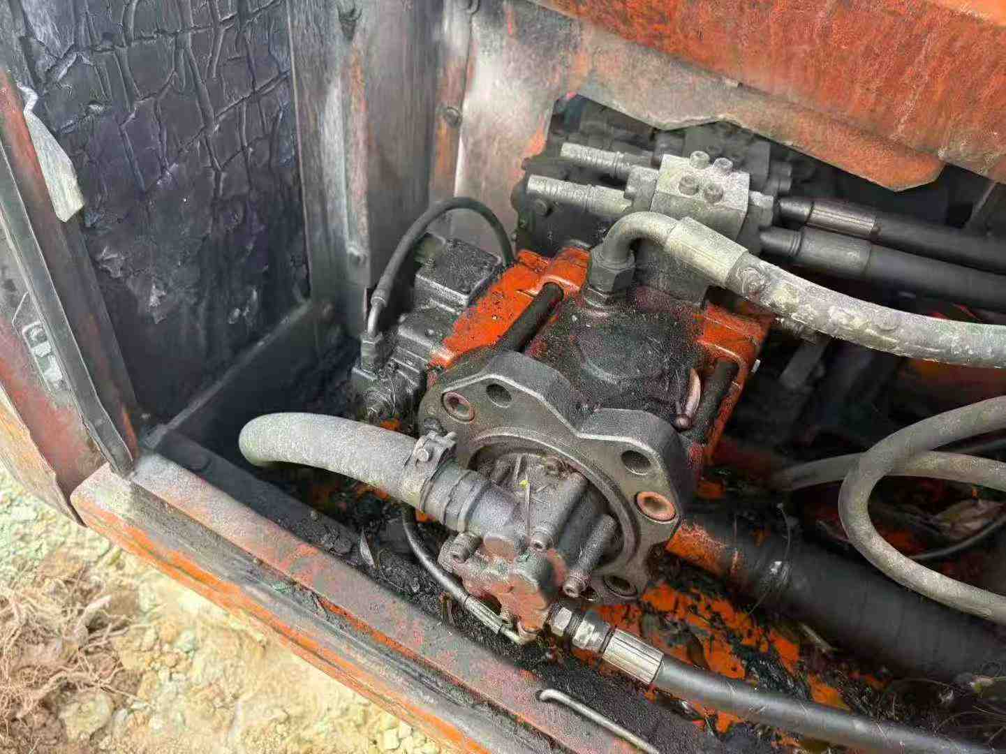 Used Doosan DH220-7 Excavator 2016 Model / 4