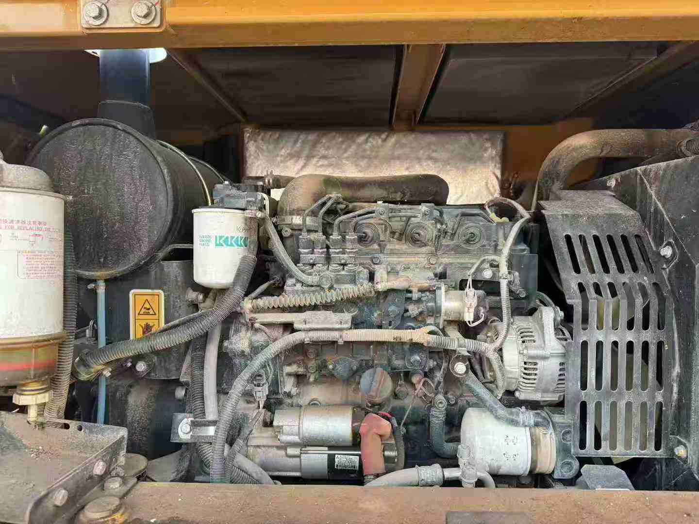 Used XCMG XE75G Excavator 2016 Model / 4