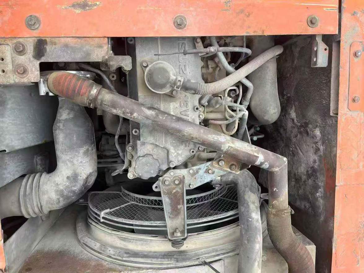 Used Hitachi ZAXIS200 Excavator 2009 Model / 3