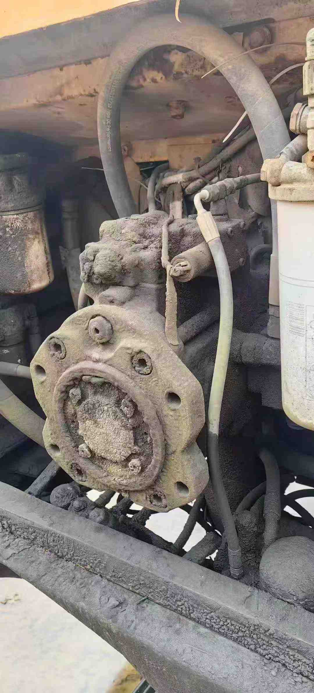 Used Volvo EC60B Excavator 2014 Model / 4