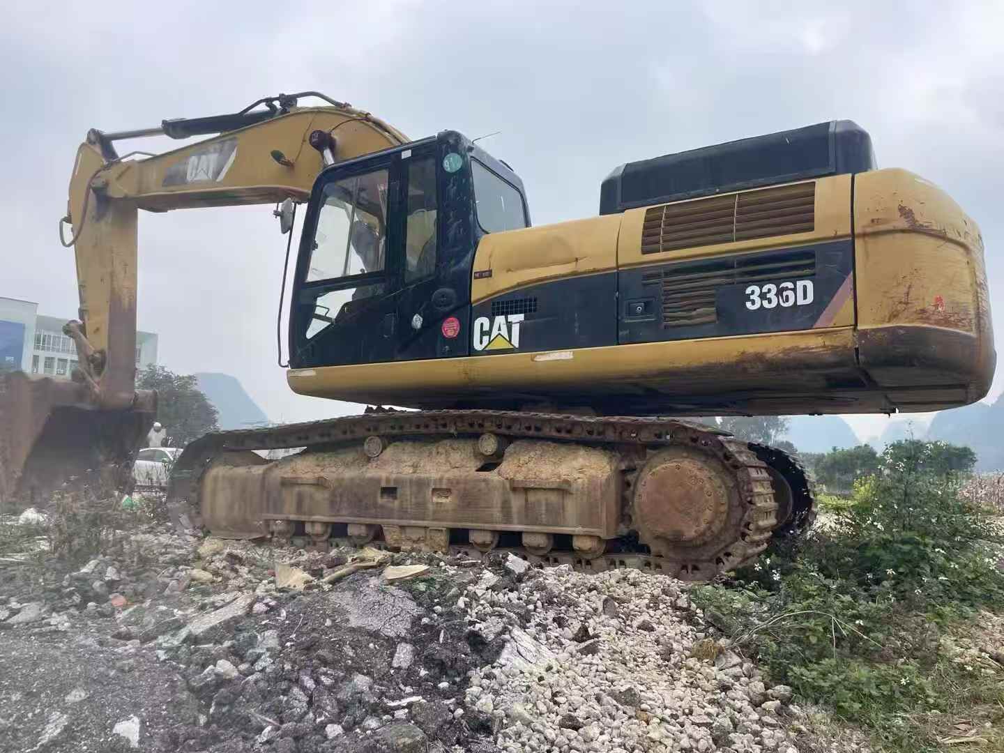 Buy Caterpillar CT16 Used Excavator