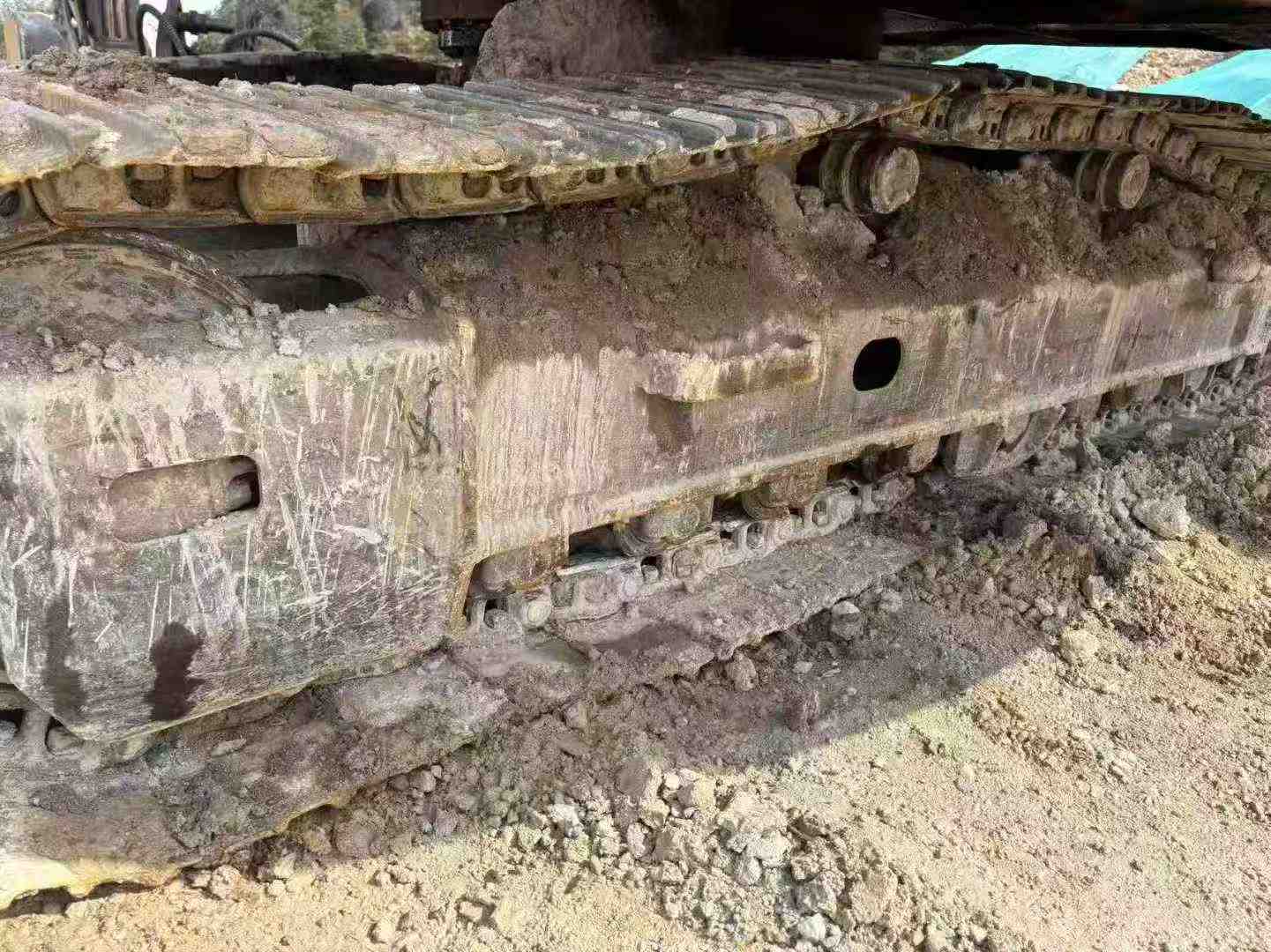 Used Doosan DH220-7 Excavator 2016 Model / 6